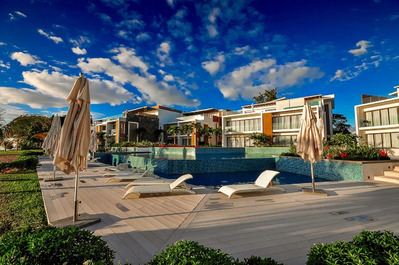 Cap Ouest Luxury Beachfront Flic en Flac Екстер'єр фото
