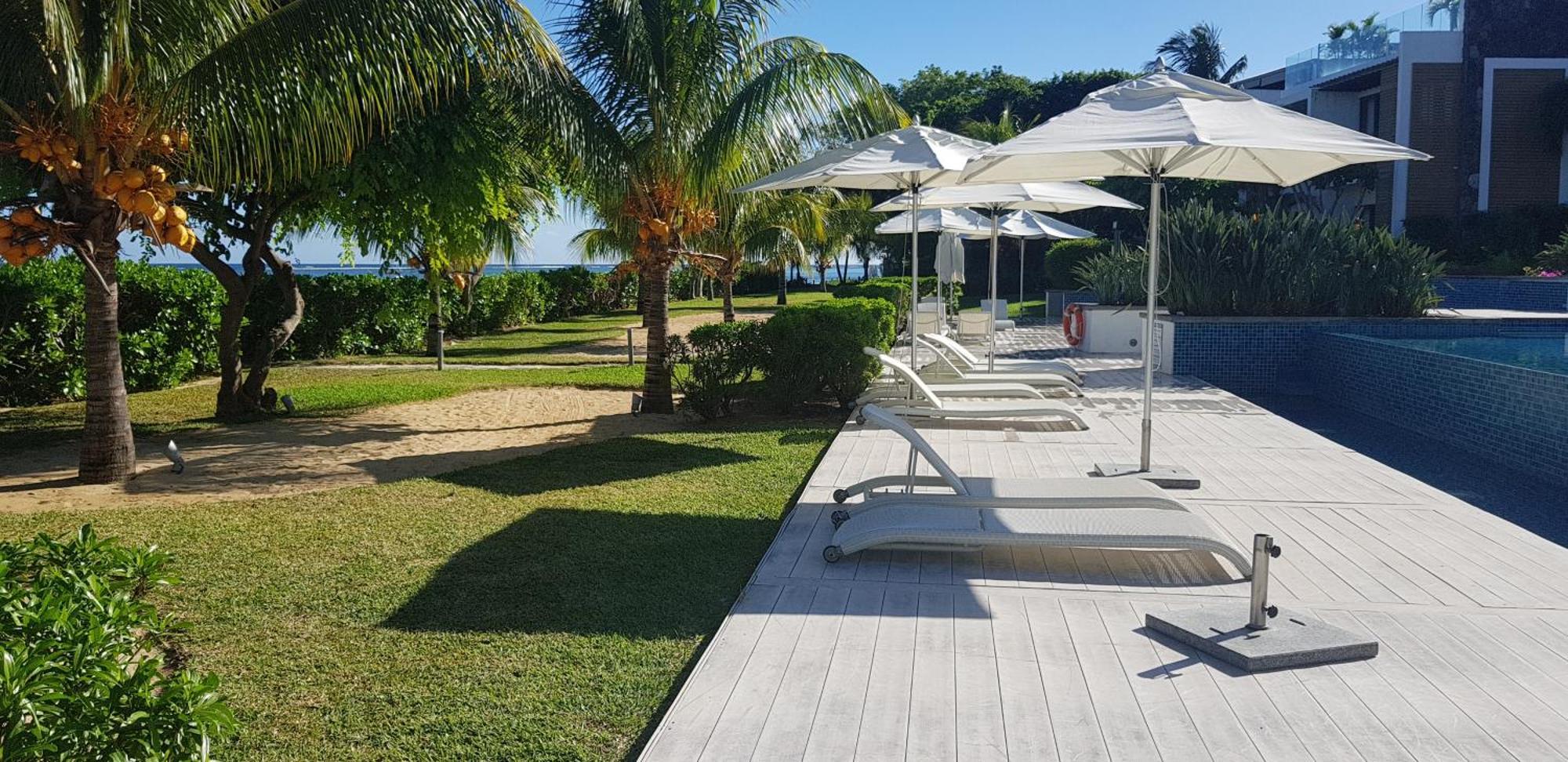Cap Ouest Luxury Beachfront Flic en Flac Екстер'єр фото